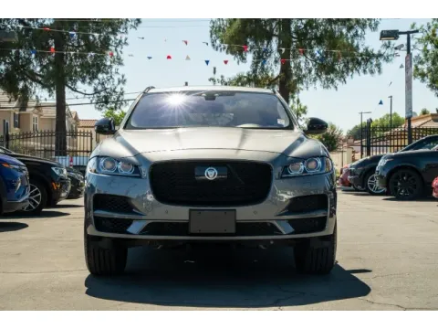 Another view of 2019 Jaguar F-PACE 25t Premium for sale in Ontario, CA at SoCal Auto Auction