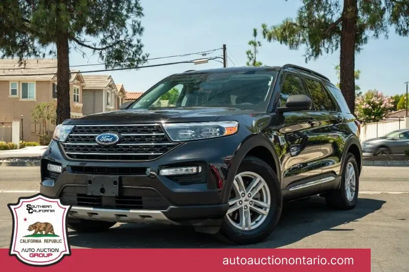 Gray 2022 Ford Explorer XLT for sale in Ontario, CA