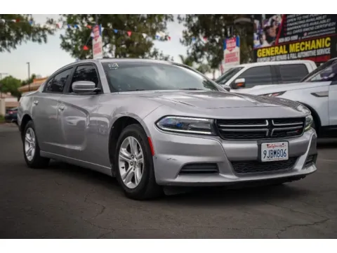 More photos of 2015 Dodge Charger SE at SoCal Auto Auction, CA