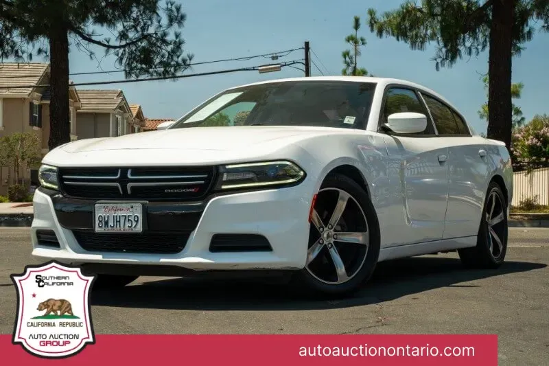 Silver 2017 Dodge Charger SE for sale in Ontario, CA
