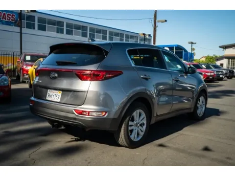 More photos of 2018 Kia Sportage LX at SoCal Auto Auction, CA