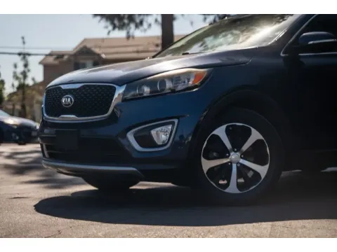 Photos of 2021 Kia Sorento EX for sale in Ontario, CA at SoCal Auto Auction