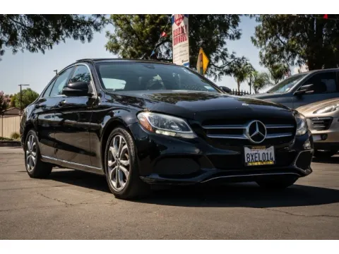 More photos of 2018 Mercedes-Benz C-Class C 300 at SoCal Auto Auction, CA