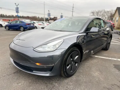 More photos of 2023 TESLA MODEL 3 BASE at Pro Auto Finance, IN