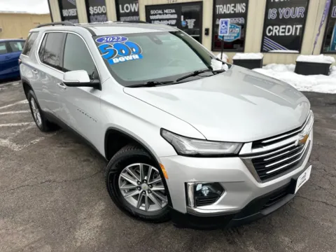 Photos of 2022 CHEVROLET TRAVERSE LT CLOTH for sale in Crown Point, IN at Pro Auto Finance
