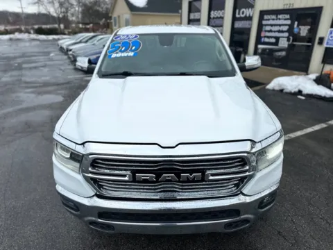 More photos of 2020 RAM 1500 LARAMIE at Pro Auto Finance, IN