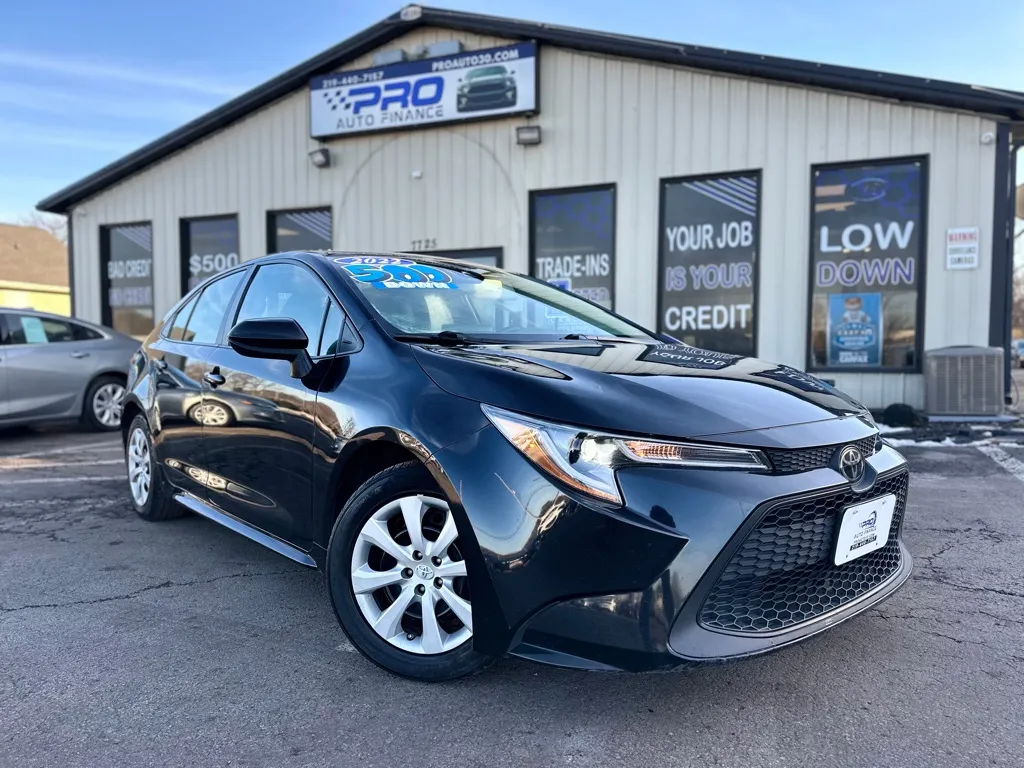 Black 2022 TOYOTA COROLLA LE for sale in Crown Point, IN