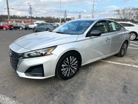 More photos of 2024 NISSAN ALTIMA 2.5 SV at Pro Auto Finance, IN