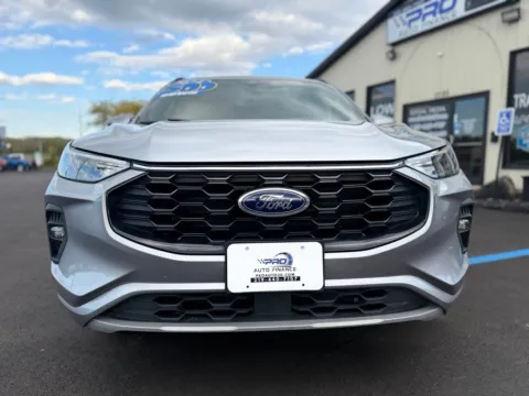 Another view of 2024 FORD ESCAPE HYBRID ST-LINE SELECT for sale in Crown Point, IN at Pro Auto Finance