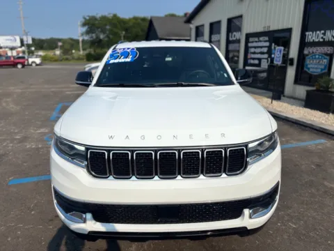 More photos of 2024 JEEP WAGONEER L BASE at Pro Auto Finance, IN