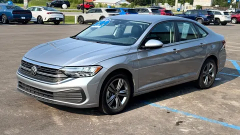 More photos of 2024 VOLKSWAGEN JETTA SE at Pro Auto Finance, IN