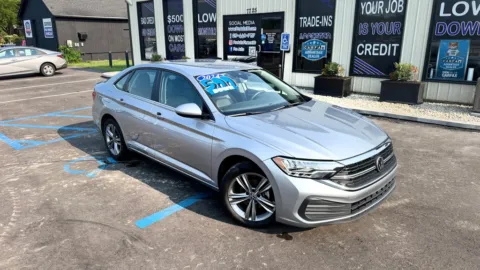 Photos of 2024 VOLKSWAGEN JETTA SE for sale in Crown Point, IN at Pro Auto Finance