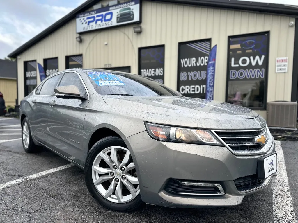 Gold 2019 CHEVROLET IMPALA LT for sale in Crown Point, IN
