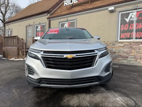 More photos of 2022 CHEVROLET EQUINOX LT-4WD at Ride Time Auto Finance Merrillville, IN