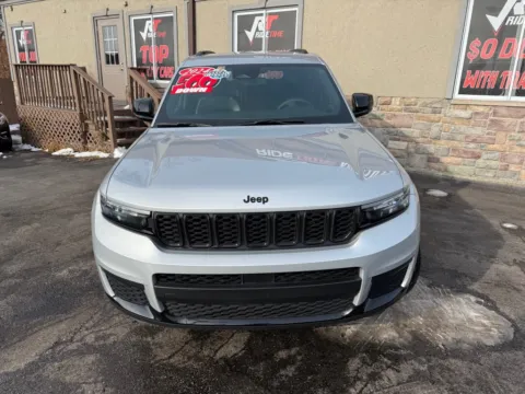 More photos of 2024 JEEP GRAND CHEROKEE LAREDO at Ride Time Auto Finance Merrillville, IN