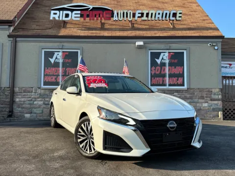 White 2023 NISSAN ALTIMA 2.5 SV-PREMIUM for sale in Merrillville, IN