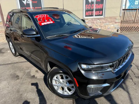 More photos of 2023 JEEP GRAND CHEROKEE LIMITED 4X4 at Ride Time Auto Finance Merrillville, IN