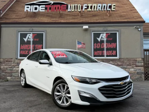 White 2021 CHEVROLET MALIBU LT for sale in Merrillville, IN