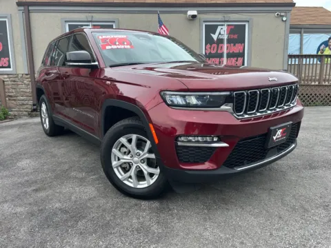 Photos of 2023 JEEP GRAND CHEROKEE LIMITED 4X4-Luxury Tech Group for sale in Merrillville, IN at Ride Time Auto Finance Merrillville