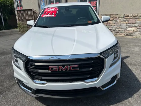 More photos of 2024 GMC TERRAIN SLE at Ride Time Auto Finance Merrillville, IN