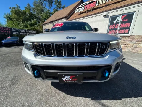 More photos of 2023 JEEP GRAND CHEROKEE OVERLAND 4XE at Ride Time Auto Finance Merrillville, IN