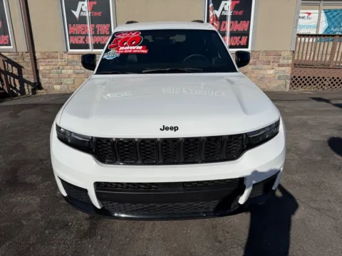 More photos of 2024 JEEP GRAND CHEROKEE ALTITUDE at Ride Time Auto Finance Merrillville, IN