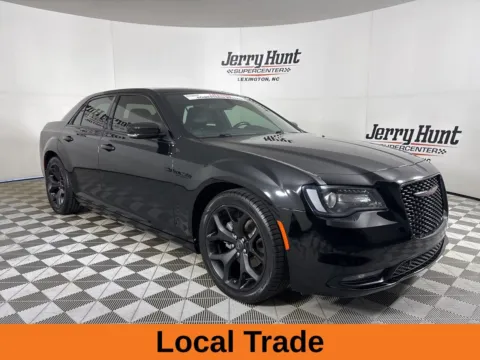 More photos of 2022 Chrysler 300 S at Jerry Hunt Supercenter - Lexington, NC