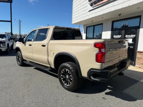 More photos of 2022 Chevrolet Silverado 1500 ZR2 at Jerry Hunt Supercenter - Lexington, NC