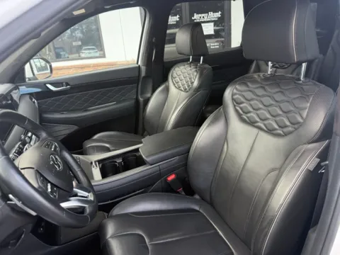 Photos of 2021 Hyundai Palisade Calligraphy for sale in Lexington, NC at Jerry Hunt Supercenter - Lexington