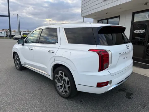 More photos of 2021 Hyundai Palisade Calligraphy at Jerry Hunt Supercenter - Lexington, NC