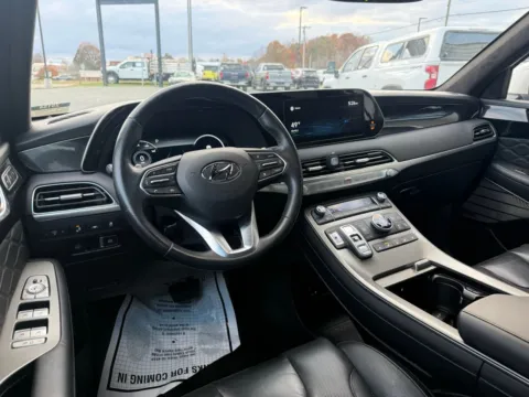 More photos of 2021 Hyundai Palisade Calligraphy at Jerry Hunt Supercenter - Lexington, NC