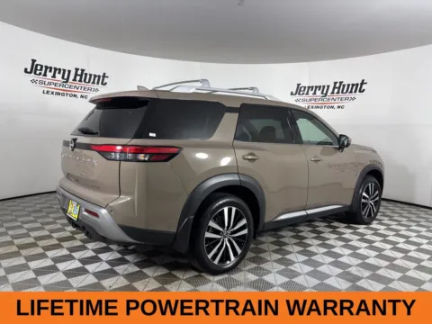 More photos of 2024 Nissan Pathfinder Platinum at Jerry Hunt Supercenter - Lexington, NC