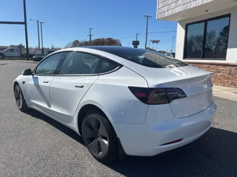 More photos of 2023 Tesla Model 3 at Jerry Hunt Supercenter - Lexington, NC