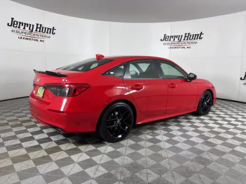 More photos of 2024 Honda Civic Si at Jerry Hunt Supercenter - Lexington, NC