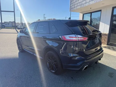 More photos of 2021 Ford Edge ST at Jerry Hunt Supercenter - Lexington, NC