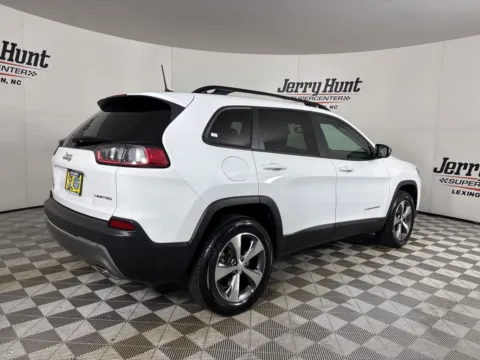 More photos of 2022 Jeep Cherokee Limited at Jerry Hunt Supercenter - Lexington, NC