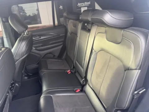Another view of 2023 Jeep Grand Cherokee Altitude for sale in Lexington, NC at Jerry Hunt Supercenter - Lexington