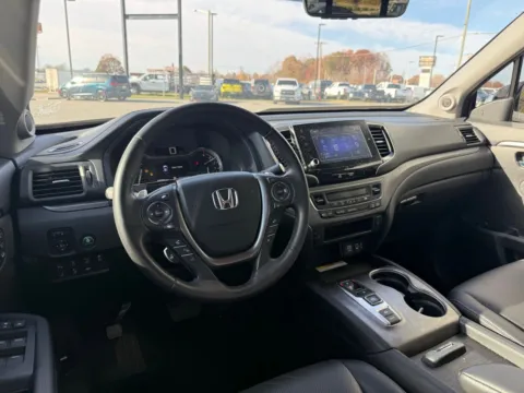 More photos of 2023 Honda Ridgeline RTL-E at Jerry Hunt Supercenter - Lexington, NC
