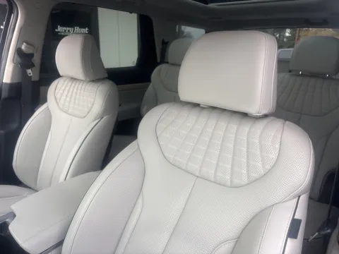 Photos of 2024 Hyundai Palisade Limited for sale in Lexington, NC at Jerry Hunt Supercenter - Lexington