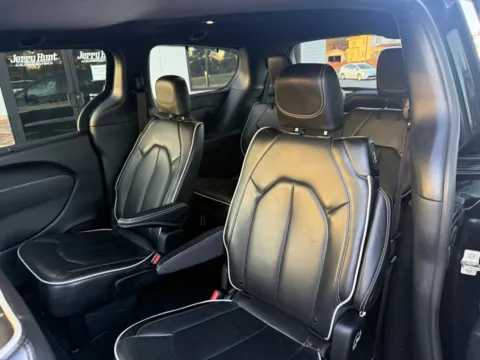 Another view of 2025 Chrysler Pacifica Limited for sale in Lexington, NC at Jerry Hunt Supercenter - Lexington