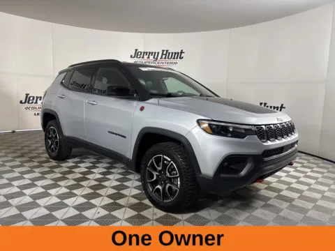 More photos of 2025 Jeep Compass Trailhawk at Jerry Hunt Supercenter - Lexington, NC