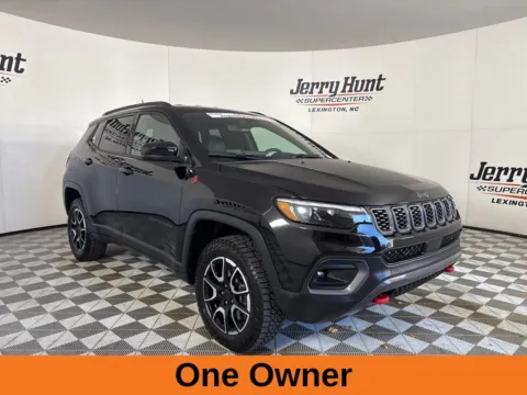 More photos of 2025 Jeep Compass Trailhawk at Jerry Hunt Supercenter - Lexington, NC