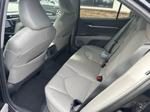 More photos of 2020 Toyota Camry SE at Jerry Hunt Supercenter - Lexington, NC