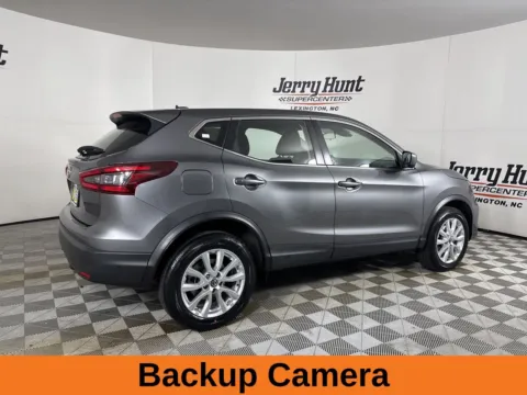 More photos of 2022 Nissan Rogue Sport S at Jerry Hunt Supercenter - Lexington, NC