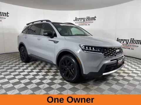 More photos of 2022 Kia Sorento S at Jerry Hunt Supercenter - Lexington, NC