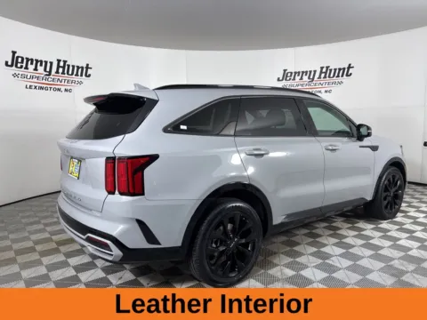 More photos of 2022 Kia Sorento SX at Jerry Hunt Supercenter - Lexington, NC
