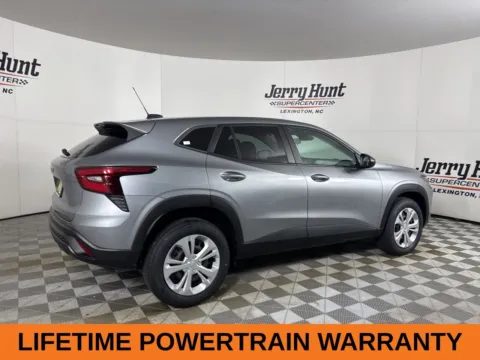 More photos of 2024 Chevrolet Trax LS at Jerry Hunt Supercenter - Lexington, NC