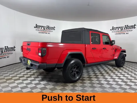 More photos of 2021 Jeep Gladiator Sport at Jerry Hunt Supercenter - Lexington, NC