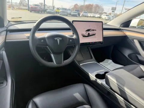 More photos of 2023 Tesla Model 3 at Jerry Hunt Supercenter - Lexington, NC