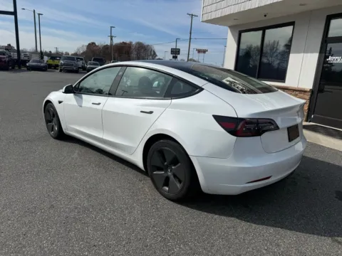 More photos of 2023 Tesla Model 3 at Jerry Hunt Supercenter - Lexington, NC